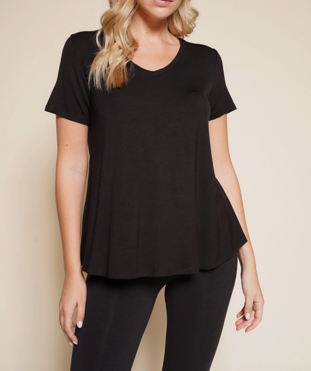 BAMBOO V NECK