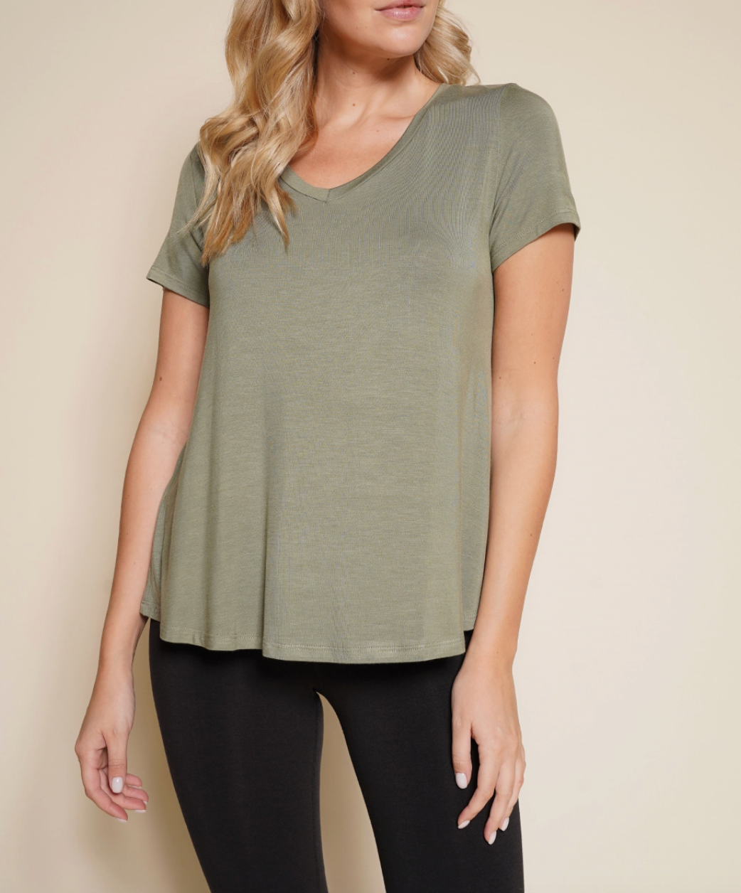 BAMBOO V NECK