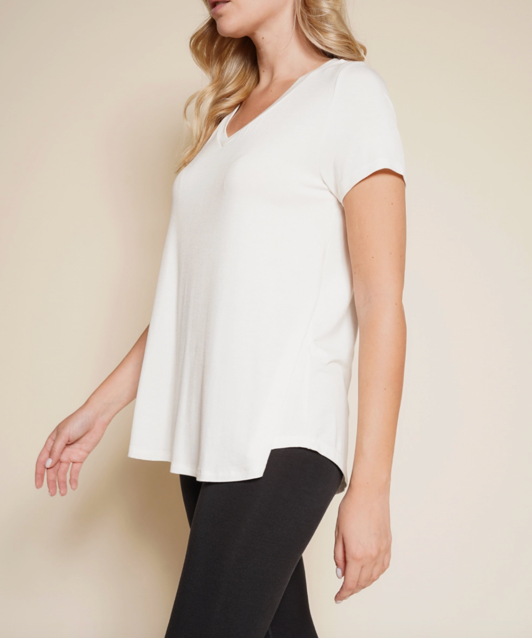 BAMBOO V NECK