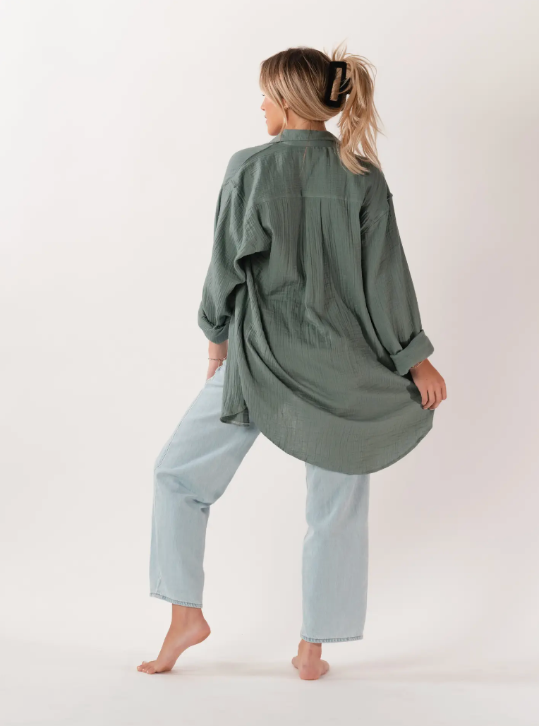 SAGE BOYFRIEND BUTTON UP