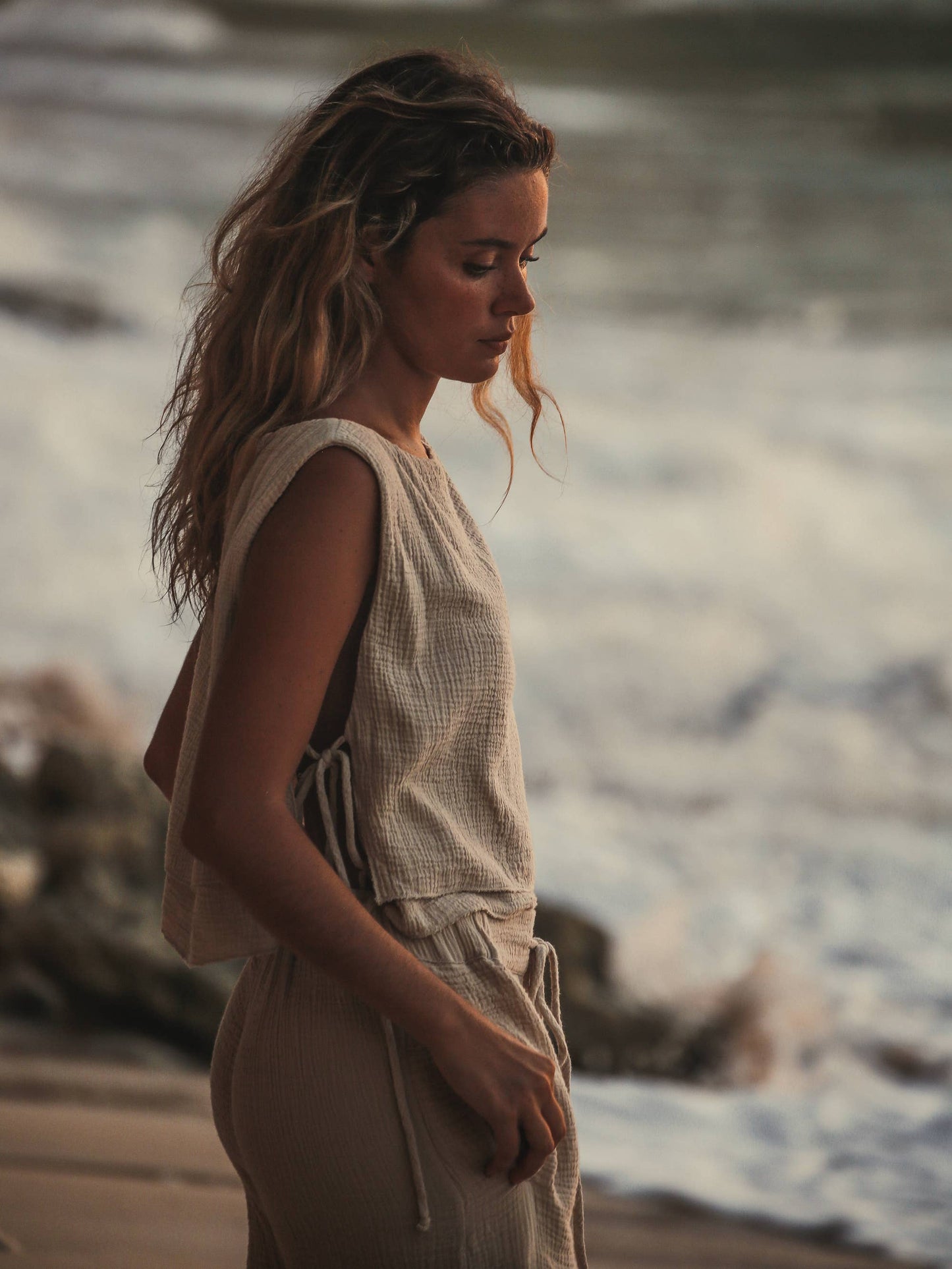 MIA SIDE TIES TOP