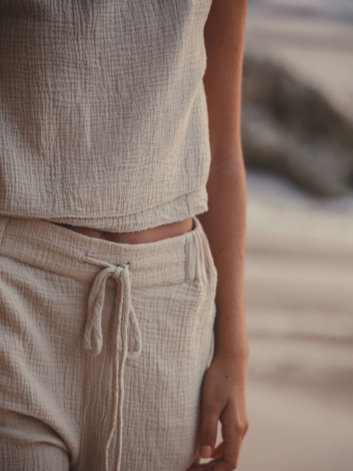 MIA SIDE TIES TOP