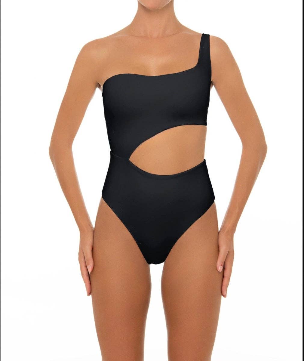 THE ONE SHOULDER SWIMSUIT